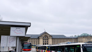 Kante M am Bahnhof Bern: Alle Buslinien und Kantenplan